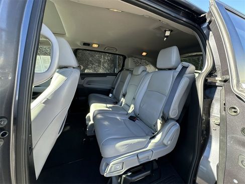 Used 2024 Honda Odyssey EX-L image 31