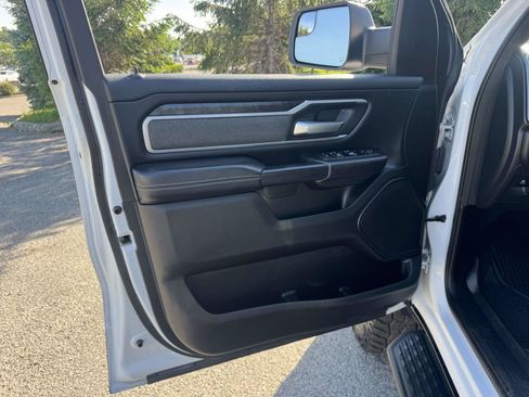 Used 2022 RAM 1500 Big Horn AWD/4WD image 24