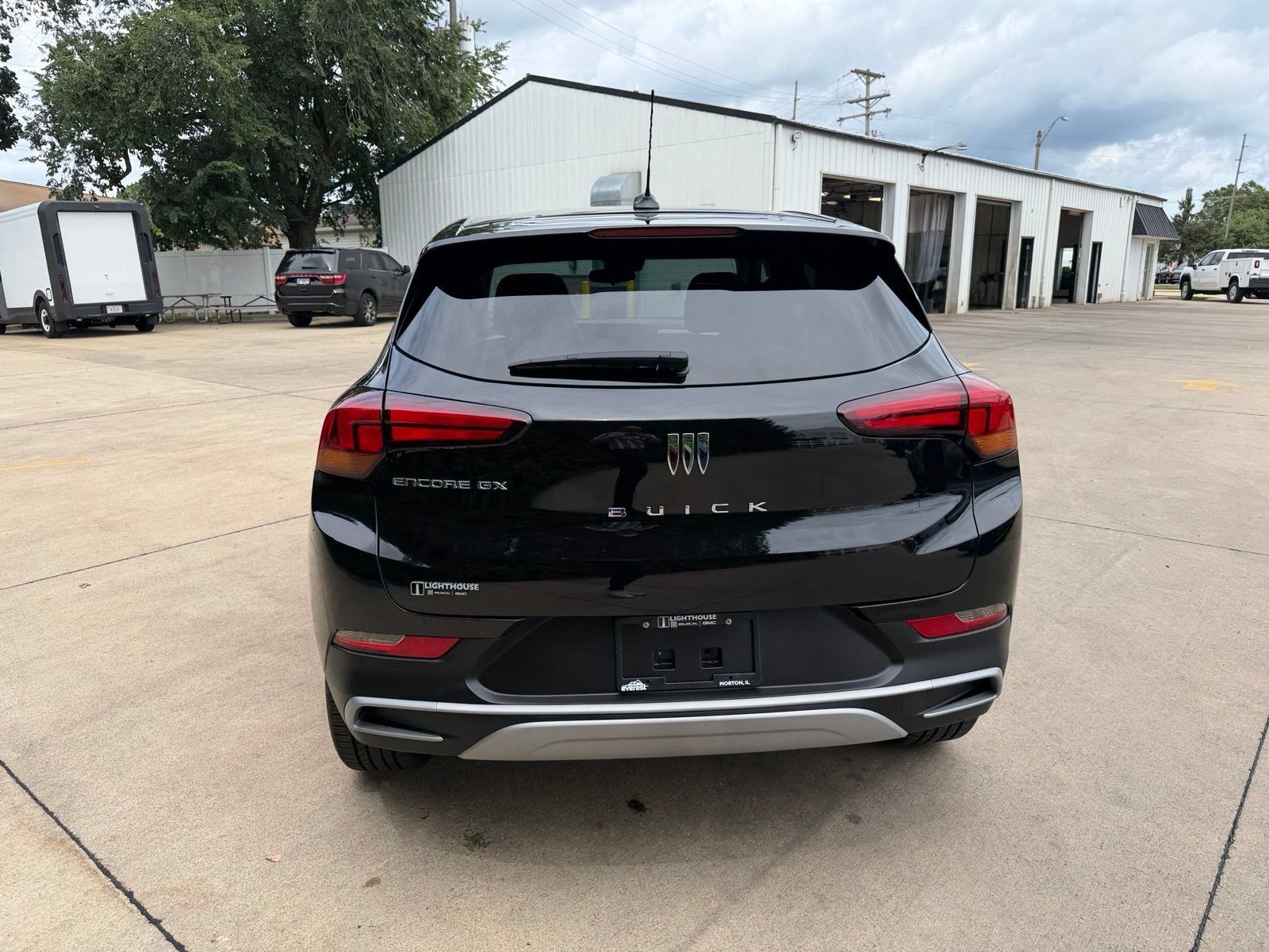 Used 2024 Buick Encore GX Preferred w/ Comfort Package FWD image 29