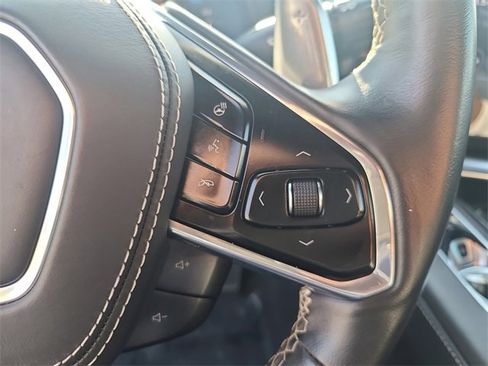 Used 2021 Chevrolet Corvette Stingray Premium Conv w/ Z51 Performance Package image 22