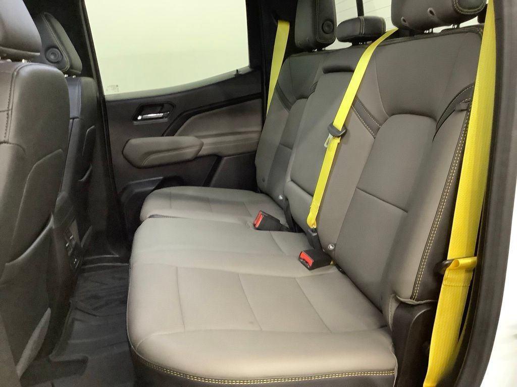 Used 2024 Chevrolet Colorado ZR2 w/ ZR2 Convenience Package III AWD/4WD image 9