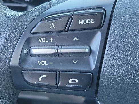 Used 2019 Hyundai Elantra SEL image 8