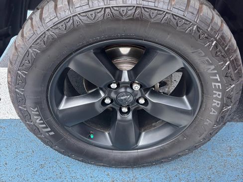 Used 2019 RAM 1500 Express w/ Wheel & Sound Group image 24