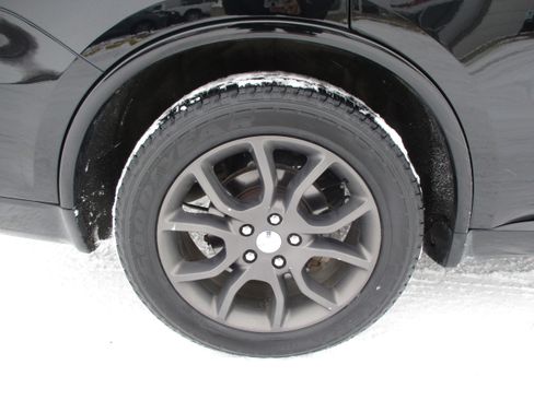 Used 2017 Dodge Durango R/T image 11