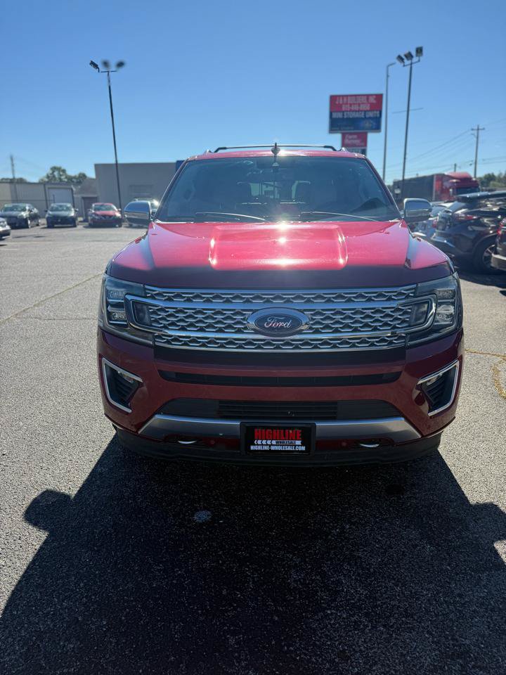 Used 2019 Ford Expedition Platinum AWD/4WD image 2