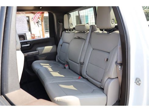 Used 2020 Chevrolet Silverado 2500 LTZ w/ LTZ Premium Package image 12