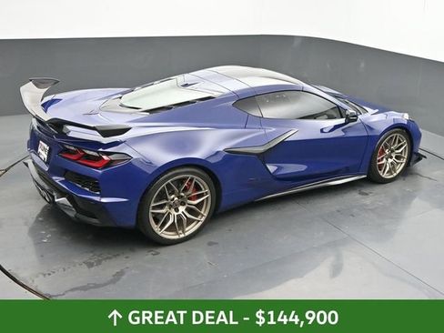Used 2025 Chevrolet Corvette Z06 w/ Z07 Performance Package image 43