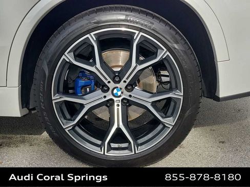 Used 2022 BMW X5 sDrive40i w/ M Sport Package RWD image 16