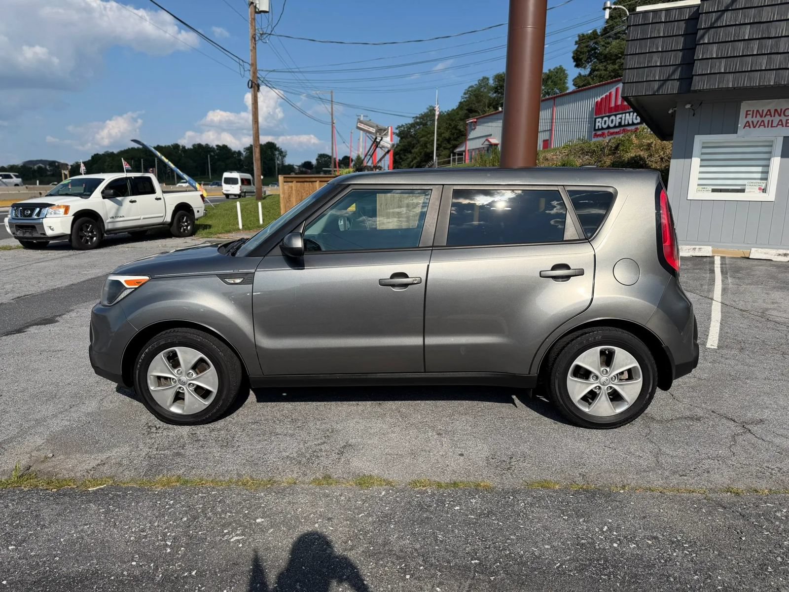Used 2014 Kia Soul FWD image 2