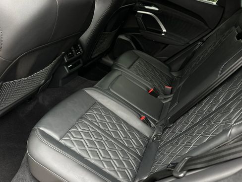 Used 2025 Audi SQ5 Premium Plus image 10
