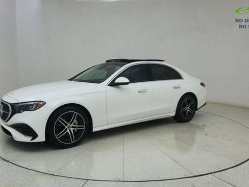 Used 2024 Mercedes-Benz E 350 4MATIC Sedan image 66