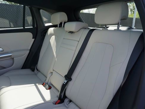 New 2026 Mercedes-Benz GLA 250 image 19