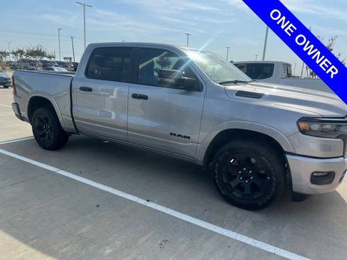 Used 2025 RAM 1500 Lone Star RWD image 7