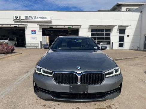 Certified 2023 BMW 540i w/ Premium Package image 2