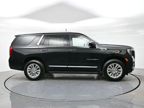 Used 2024 GMC Yukon SLT image 8
