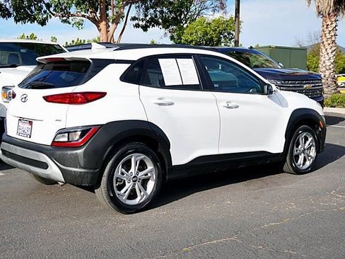 Certified 2023 Hyundai Kona SEL AWD/4WD image 8