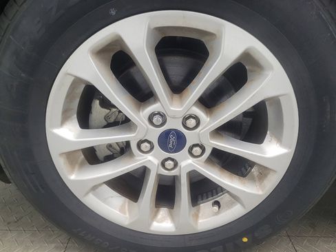 Used 2020 Ford Escape SE FWD image 31
