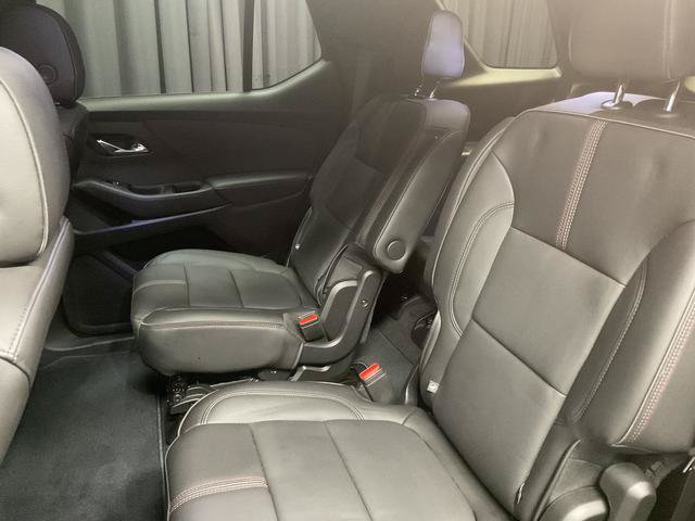Used 2023 Chevrolet Traverse RS w/ LPO, Floor Liner Package AWD/4WD image 10
