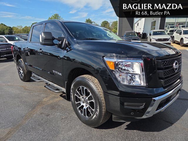 Used 2024 Nissan Titan SV w/ SV Convenience Package AWD/4WD image 1