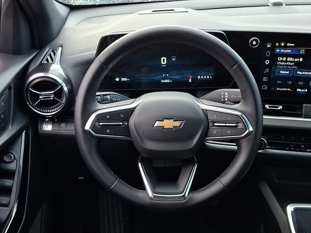 Used 2026 Chevrolet Equinox LT FWD image 19