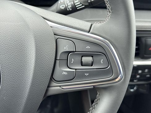 New 2026 Buick Encore GX Sport Touring FWD image 10