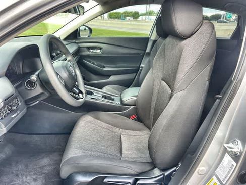 Used 2024 Honda Accord LX image 11