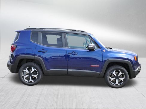 Used 2019 Jeep Renegade Trailhawk AWD/4WD image 8