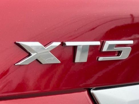 New 2025 Cadillac XT5 Premium Luxury w/ Technology Package image 9