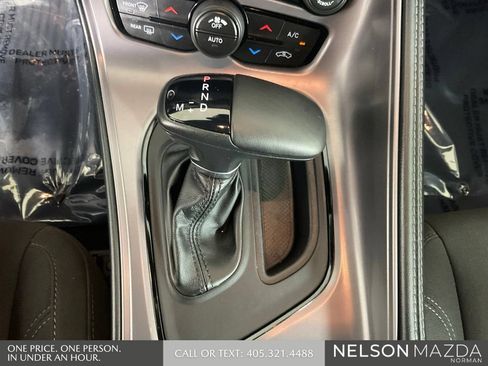 Used 2023 Dodge Challenger SXT RWD image 30