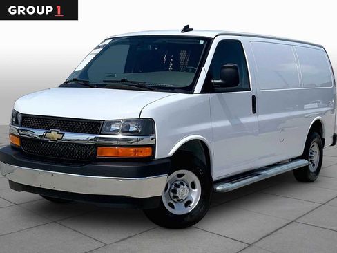 Used 2024 Chevrolet Express 2500 w/ Driver Convenience Package RWD image 1