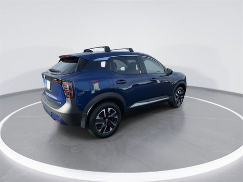 New 2026 Nissan Kicks SV w/ SV Premium Package image 8