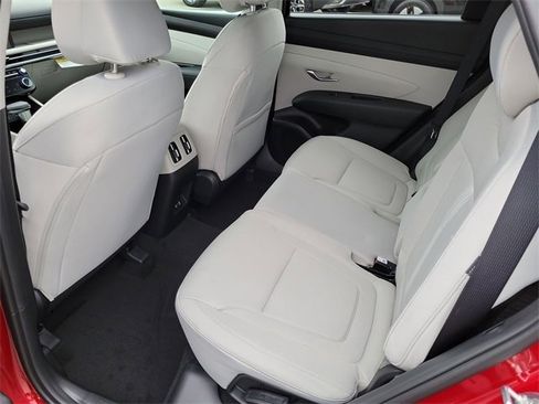 New 2026 Hyundai Tucson SEL image 18