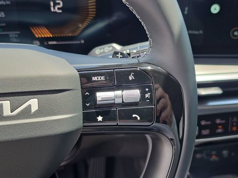 New 2026 Kia Sorento EX FWD image 31