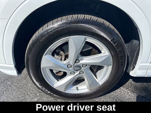 Used 2020 Audi Q3 2.0T Premium Plus w/ Premium Plus Package image 19