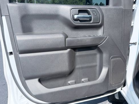 Used 2024 Chevrolet Silverado 1500 Custom Trail Boss w/ LPO, Dark Essentials Package AWD/4WD image 29