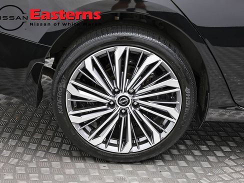 Used 2024 Nissan Altima 2.5 SL AWD/4WD image 25