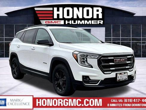 Used 2023 GMC Terrain AT4 AWD/4WD image 1