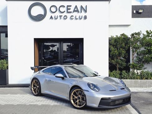 Used 2023 Porsche 911 GT3 RWD image 2