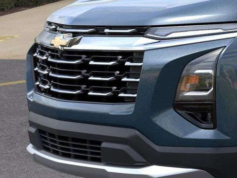 New 2025 Chevrolet Equinox LT w/ Convenience Package II image 13