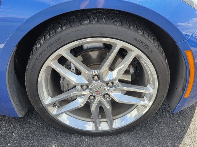 Used 2019 Chevrolet Corvette Stingray Coupe w/ Battery Protection Package RWD image 8