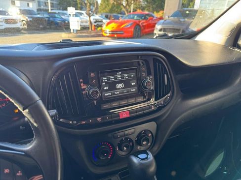 Used 2015 RAM ProMaster City Tradesman image 15