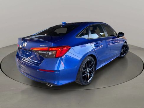 Used 2022 Honda Civic Sport image 5