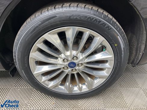 Used 2021 Ford Edge Titanium w/ Equipment Group 301A image 29