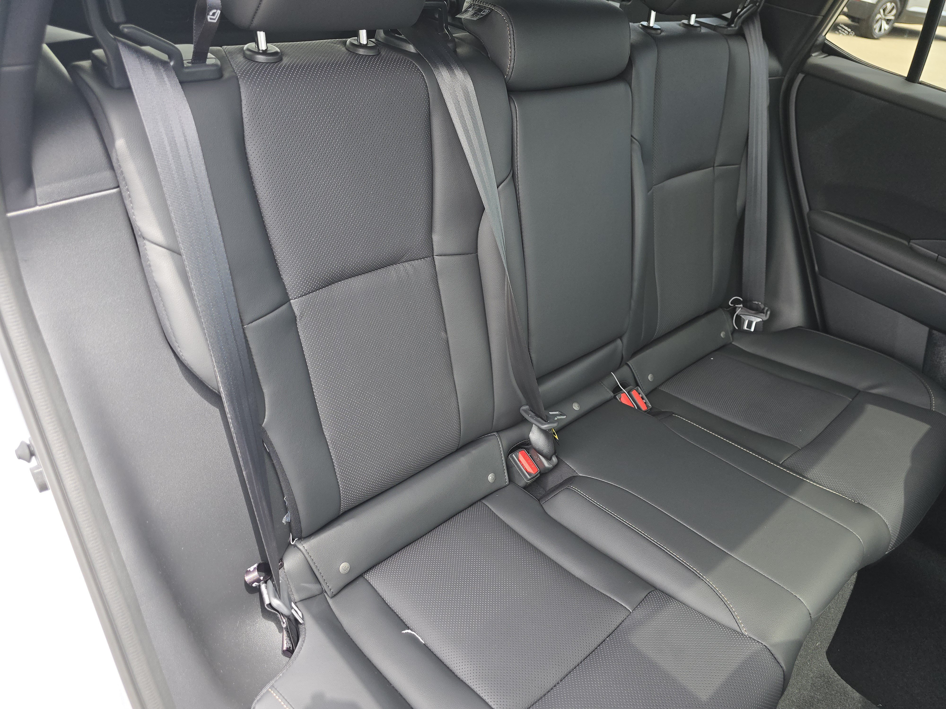 New 2026 Subaru Outback Limited AWD/4WD image 18
