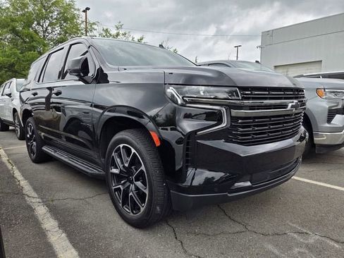 Used 2022 Chevrolet Tahoe RST w/ Luxury Package AWD/4WD image 1
