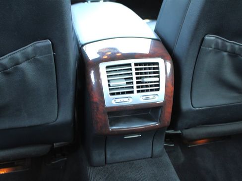 Used 2013 Mercedes-Benz S 350 BlueTEC 4MATIC image 21