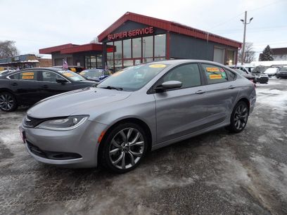 Used 2016 Chrysler 200 S w/ Comfort Group