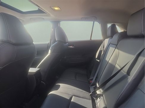 Certified 2024 Toyota Corolla Cross XLE image 13