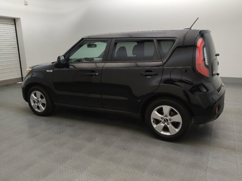 Used 2019 Kia Soul FWD image 3