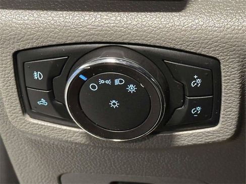 Used 2018 Ford F350 XLT w/ XLT Premium Package image 22